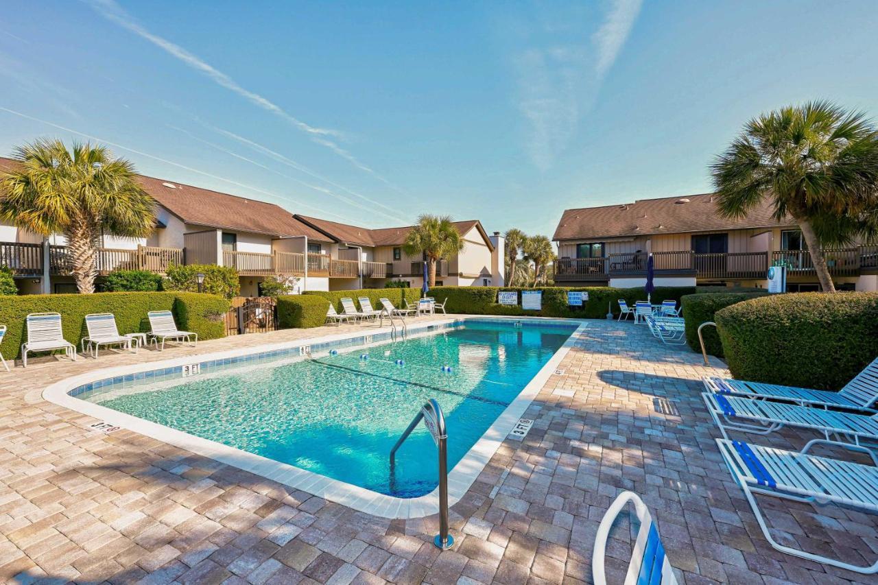 Myrtle Beach Abode With Seasonal Pool And Lake View! Exterior photo